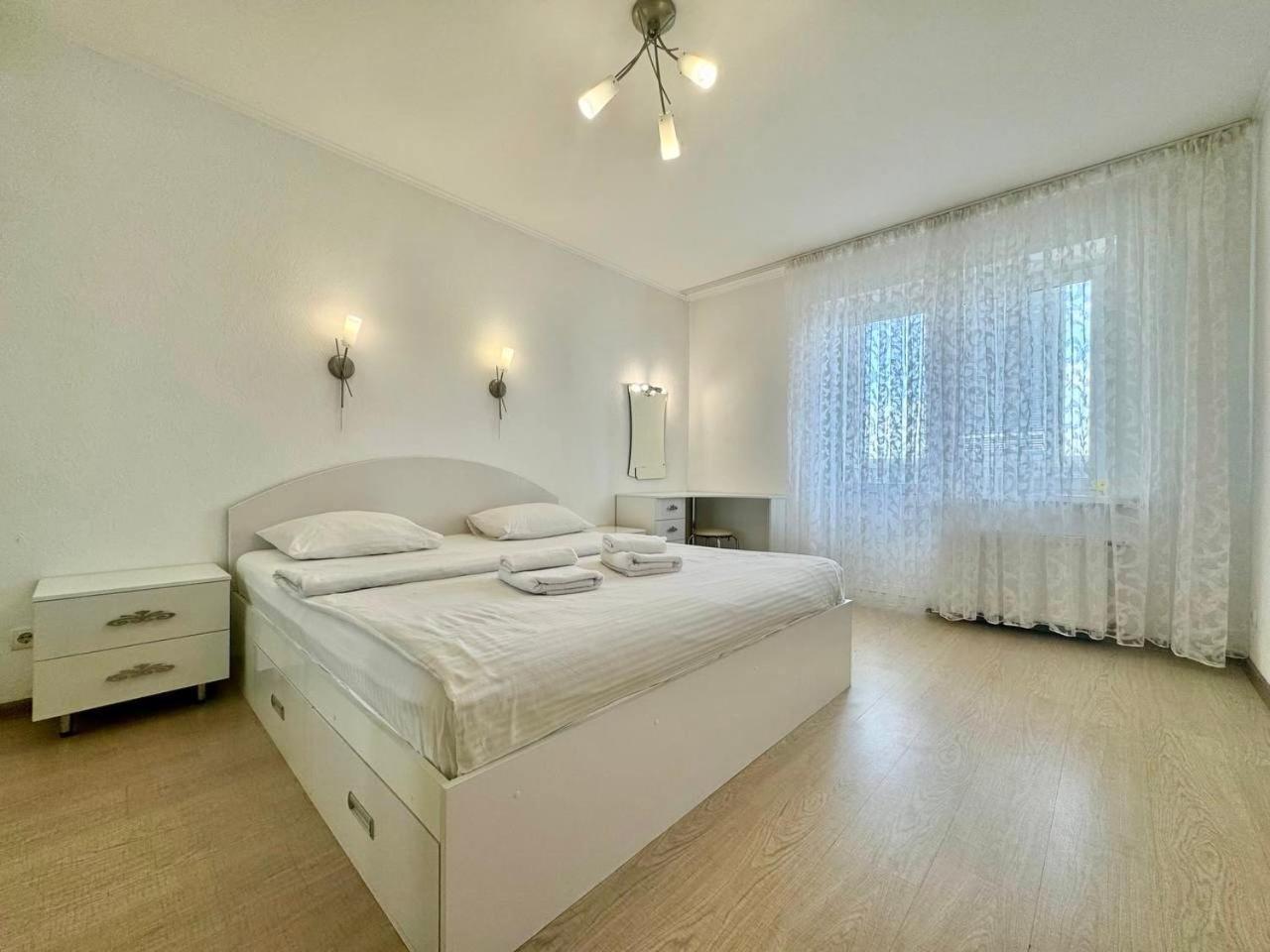 Apartpoltava Стильні Білосніжні Апартаменти, 2-Окремі Кімнати , Документи Для Відрядження , Банківський Чек Eksteriør billede