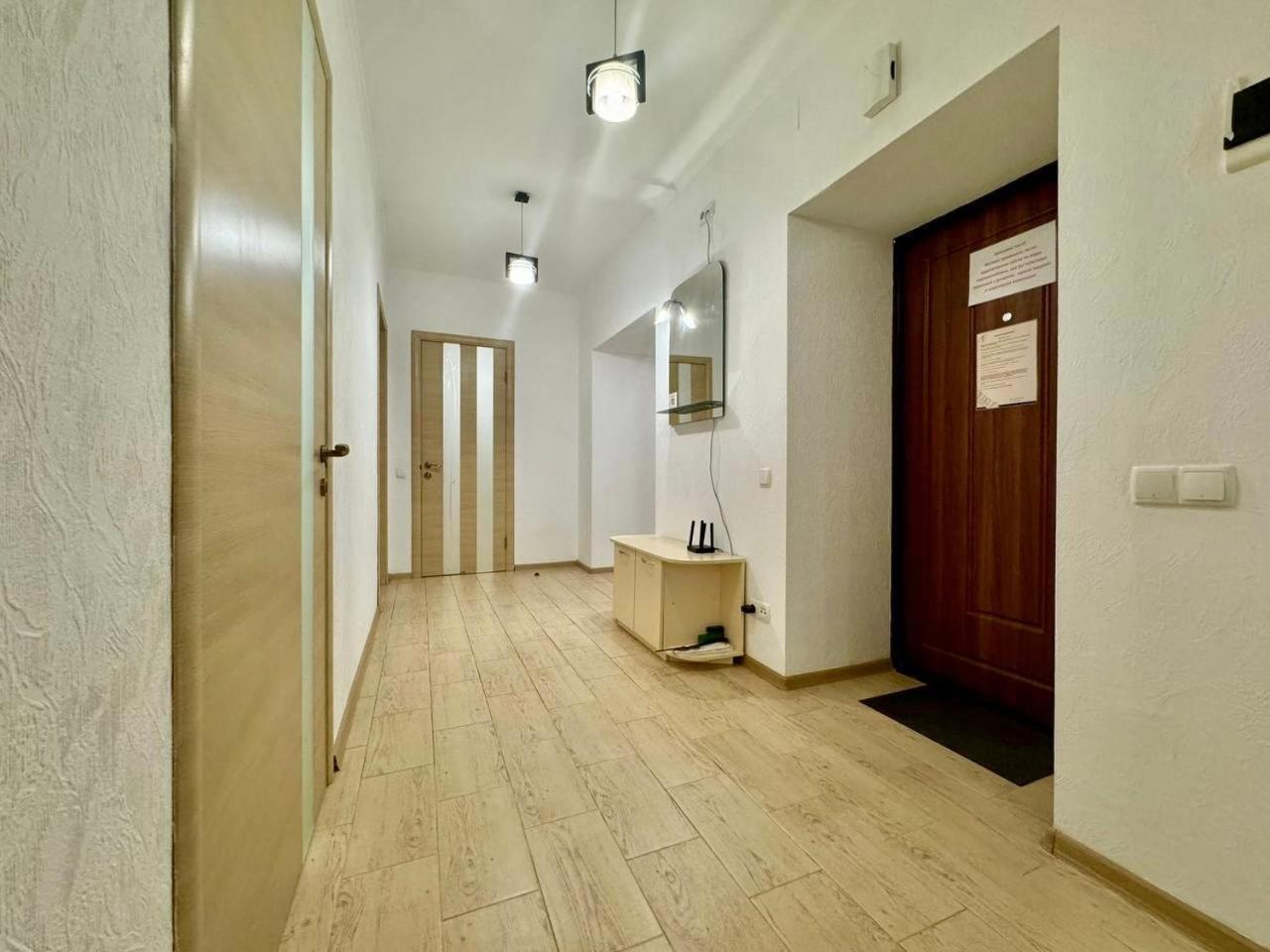 Apartpoltava Стильні Білосніжні Апартаменти, 2-Окремі Кімнати , Документи Для Відрядження , Банківський Чек Eksteriør billede