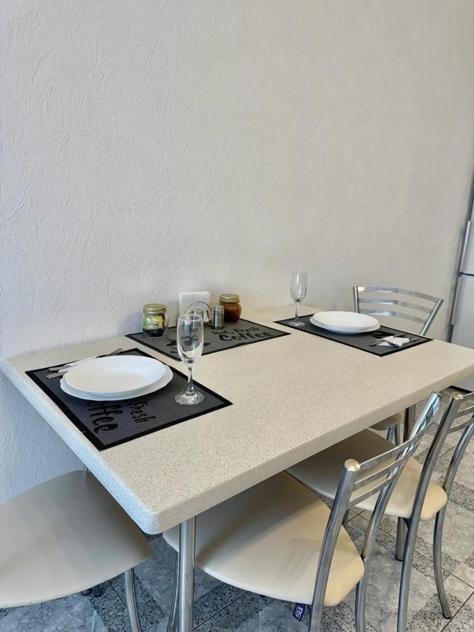 Apartpoltava Стильні Білосніжні Апартаменти, 2-Окремі Кімнати , Документи Для Відрядження , Банківський Чек Eksteriør billede