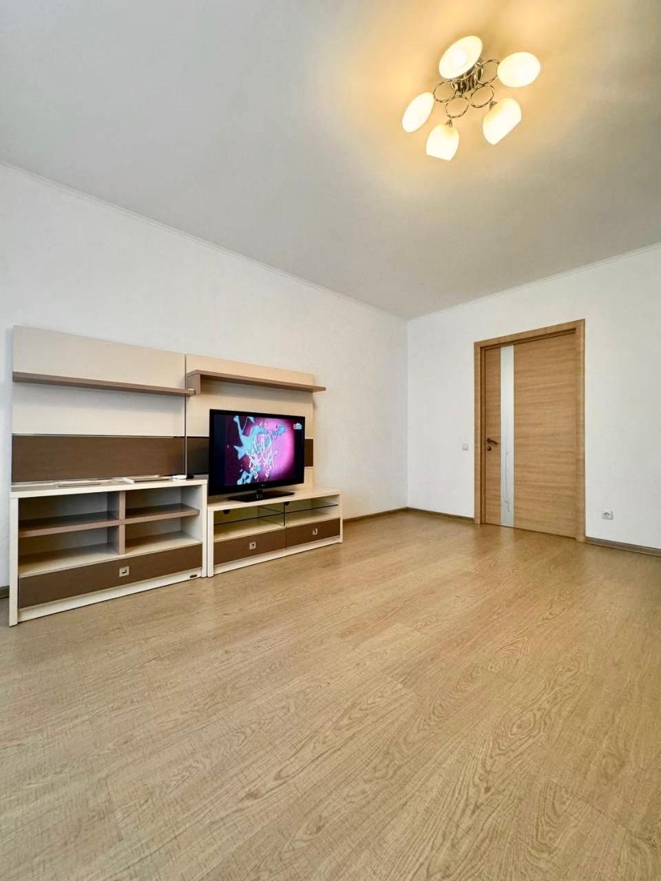 Apartpoltava Стильні Білосніжні Апартаменти, 2-Окремі Кімнати , Документи Для Відрядження , Банківський Чек Eksteriør billede